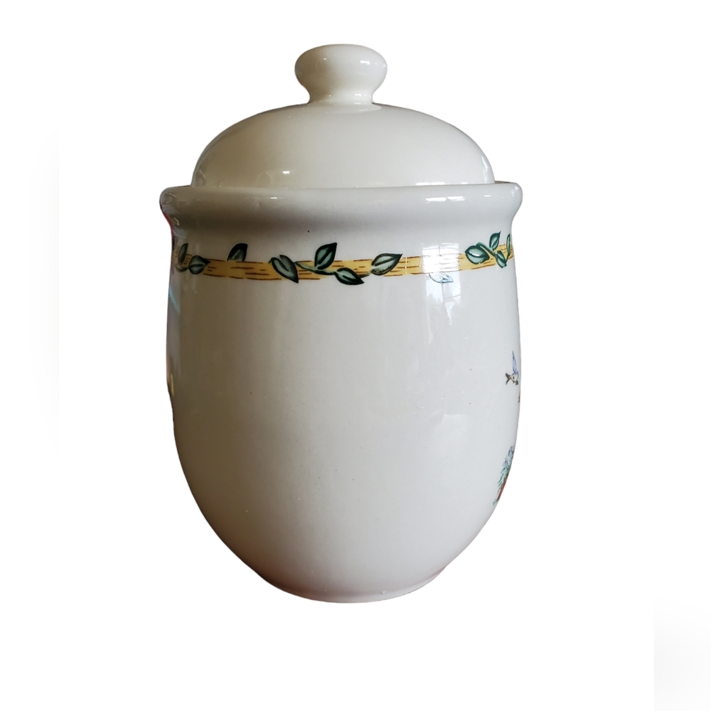 Birdhouse Canister 7" Casuals By China Pearl Bluebirds Trees ~ Pre-Owned  W/Lid - Picture 2 of 11